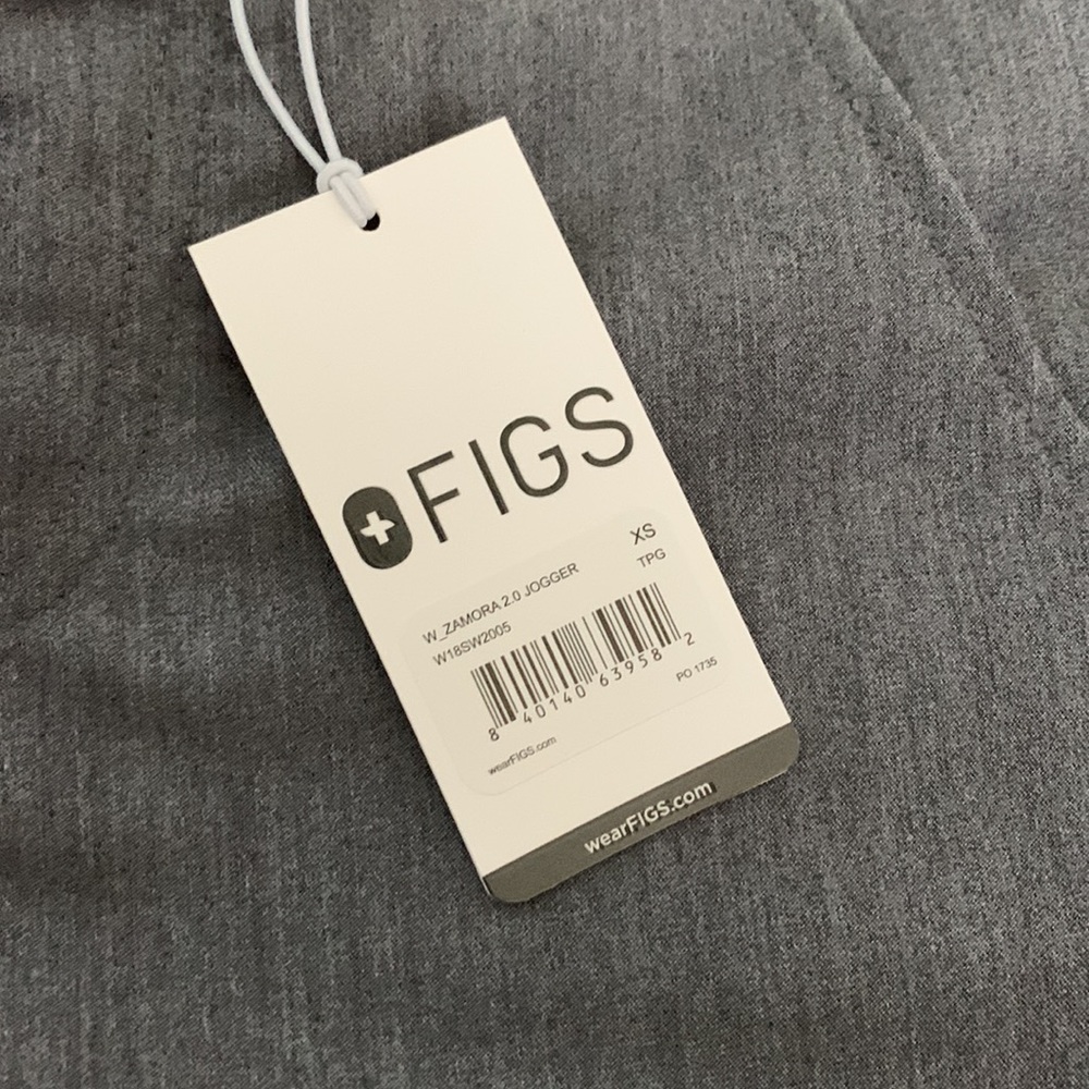 Like new Grey Jogger Figs XS - Picture 2 of 3